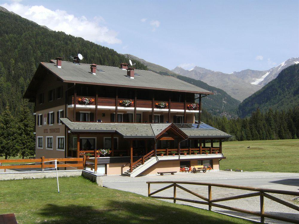 Albergo Thurwieser ซานตา กาเตรีนา วัลฟูร์วา ภายนอก รูปภาพ