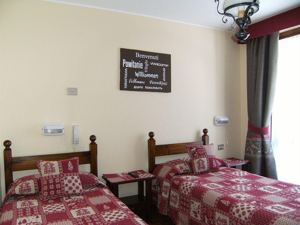 Albergo Thurwieser ซานตา กาเตรีนา วัลฟูร์วา ภายนอก รูปภาพ