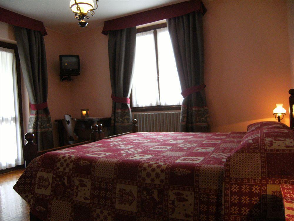 Albergo Thurwieser ซานตา กาเตรีนา วัลฟูร์วา ภายนอก รูปภาพ
