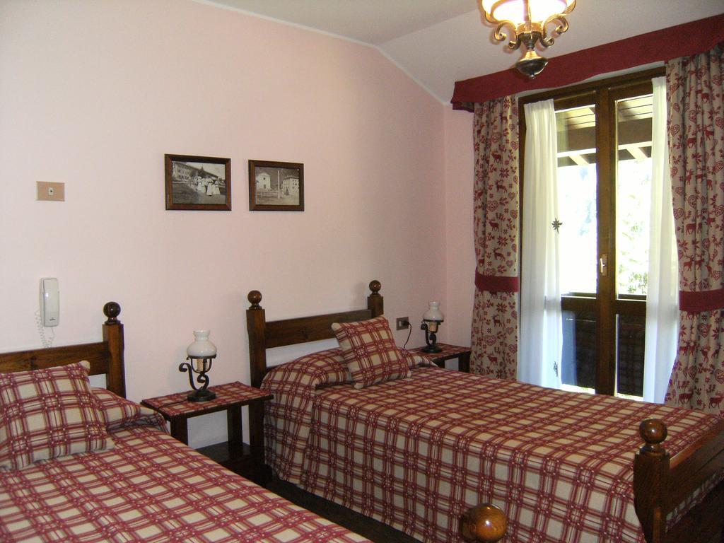 Albergo Thurwieser ซานตา กาเตรีนา วัลฟูร์วา ภายนอก รูปภาพ