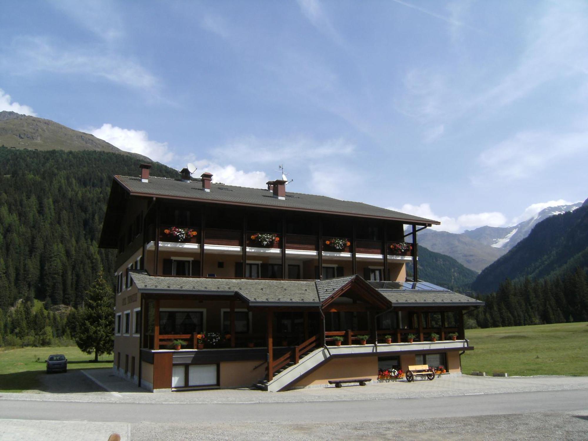 Albergo Thurwieser ซานตา กาเตรีนา วัลฟูร์วา ภายนอก รูปภาพ