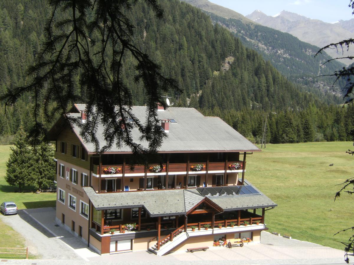 Albergo Thurwieser ซานตา กาเตรีนา วัลฟูร์วา ภายนอก รูปภาพ